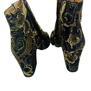 ‼️DISCONTINUED‼️ Franco Sarto Black & Gold Ankle Boots | Size 8M | 38 EU | $55